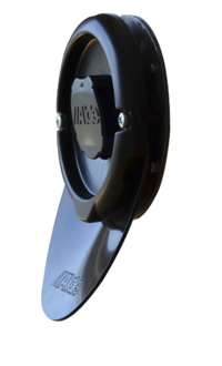 Alde Kaminschild in schwarz angebracht am Fahrzeug